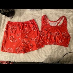 Bandana print shorts & cropped tank